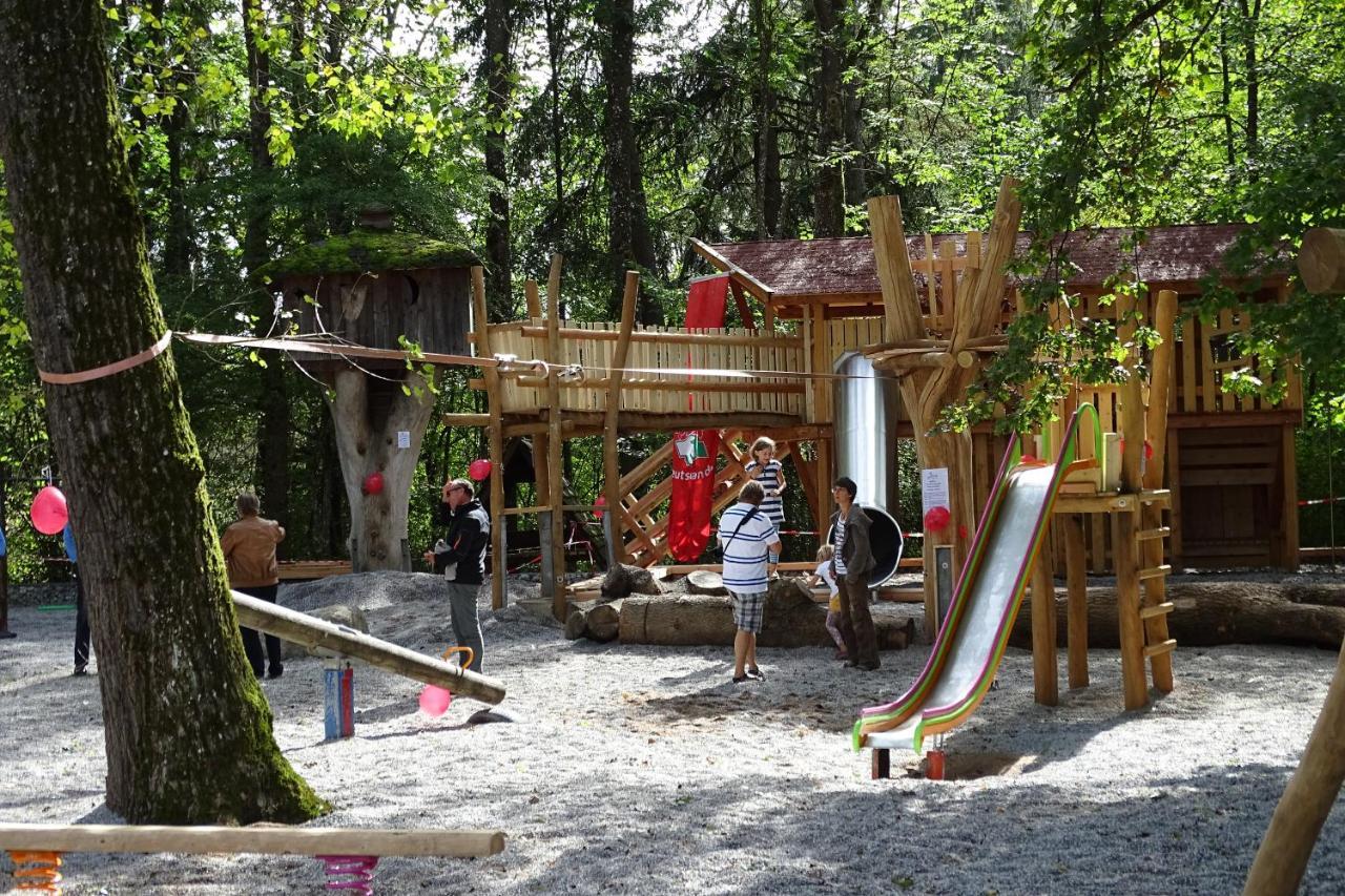 Krug'S Family Hostel Und Restaurant Weilheim in Oberbayern Luaran gambar