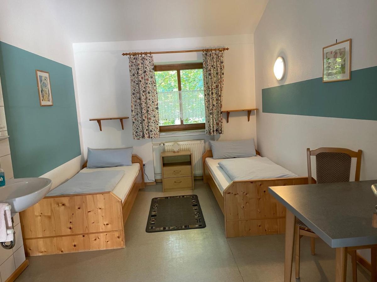 Krug'S Family Hostel Und Restaurant Weilheim in Oberbayern Luaran gambar